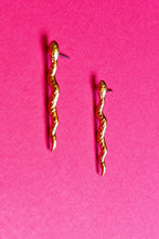 Zeamsil | Single Snake Gold Earrings