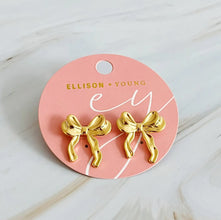 Zeamsil | Gold Molten Ribbon Earrings